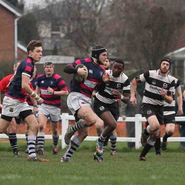 Andrew Moore breaks away for his first try