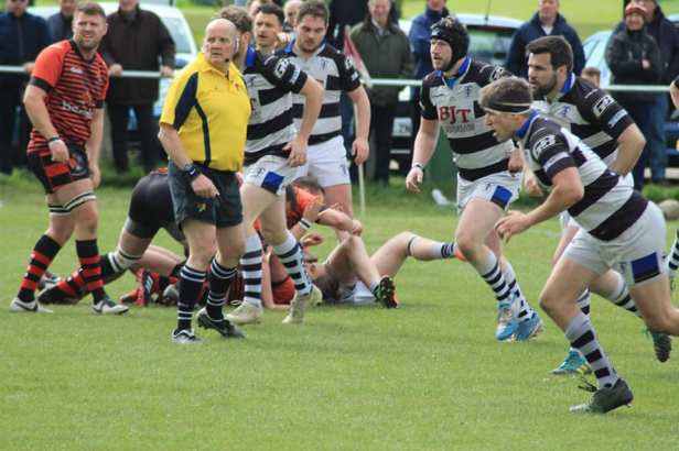 Determined defence vs Widnes