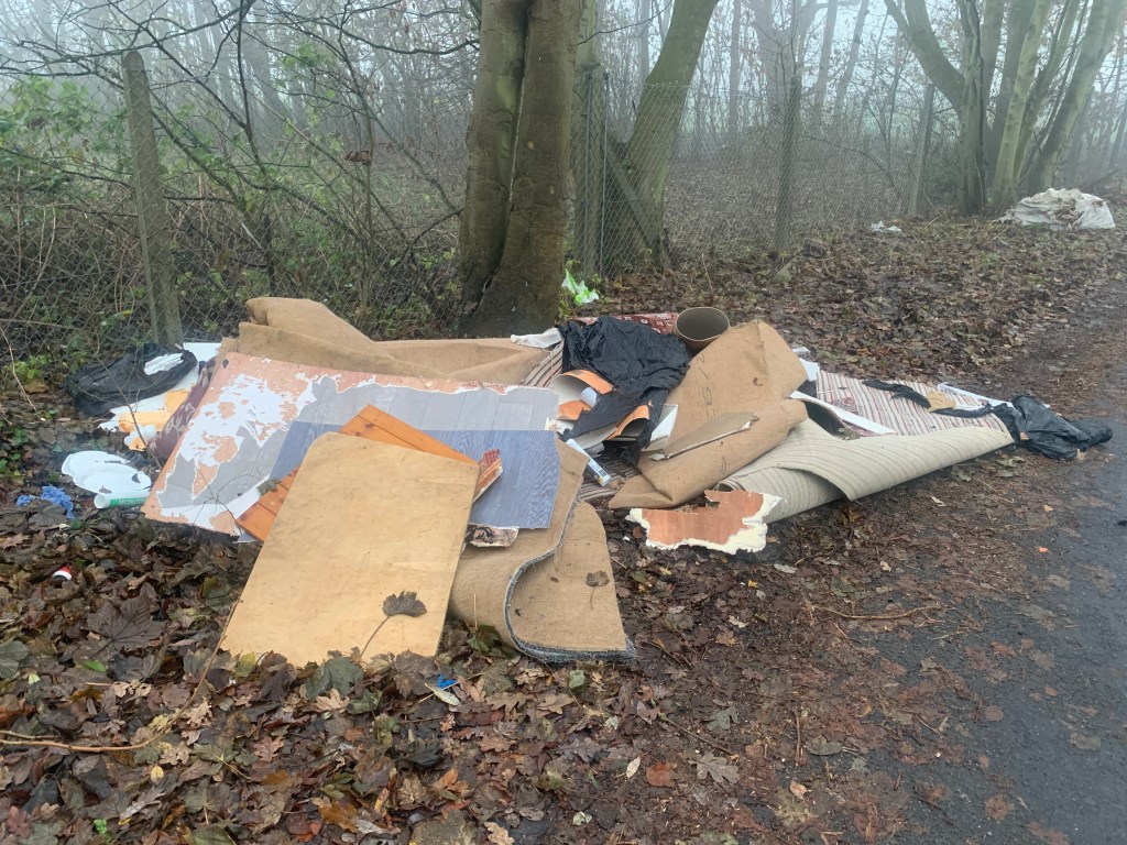 Big fly tip on Chapel Lane (Now cleared)