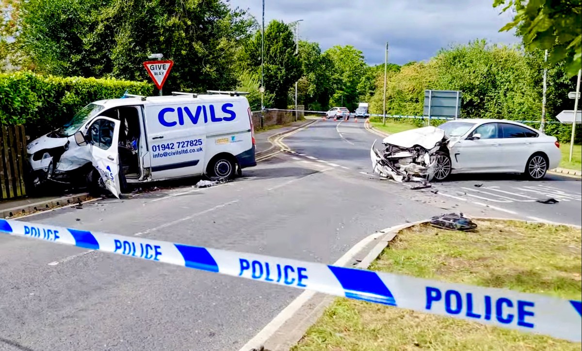 Police close down Paddock Lane in Warburton after a car collision