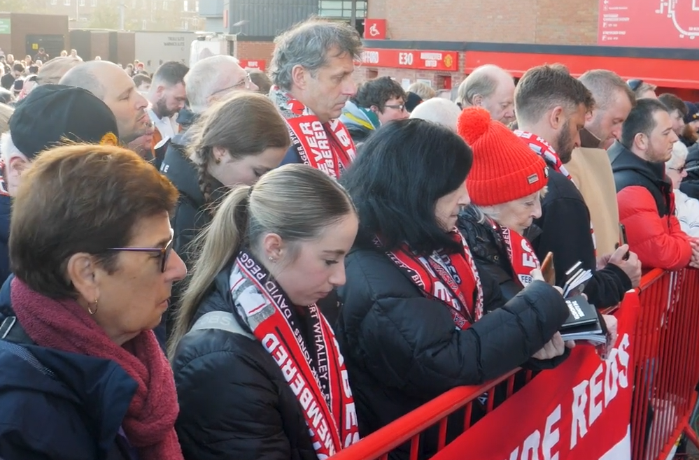 Man United fans to remember those that died in the 66th anniversary of the Munich Air&nbsp;Disaster