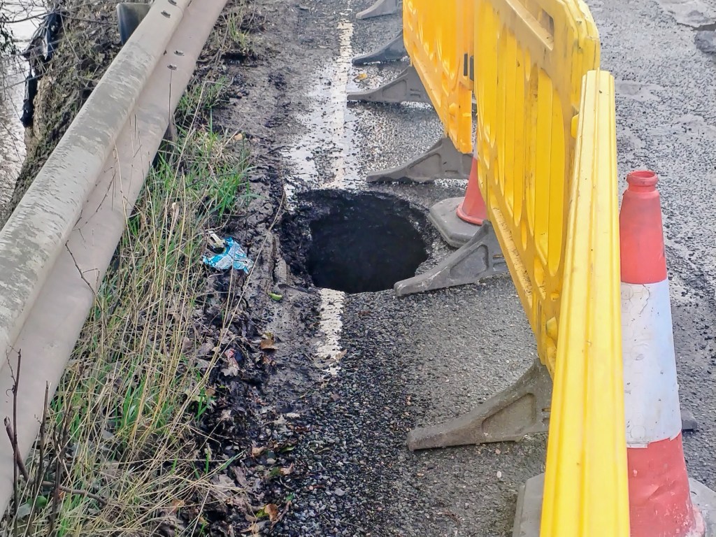 Trafford 10k Running Event date changed due to Sinkhole in&nbsp;Partington