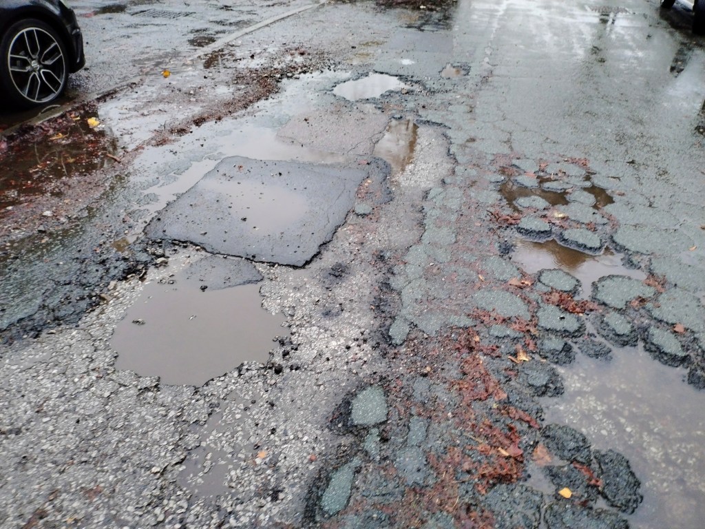 Accident claims against Manchester City Council caused by highway defects cost over £8.5m since&nbsp;2020