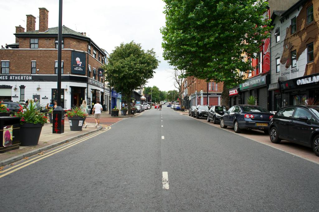Charity shops need stronger security as Manchester shoplifting&nbsp;rises